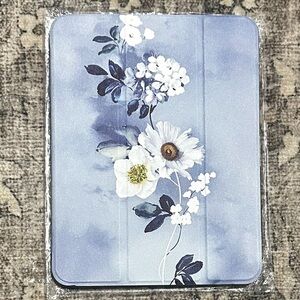 iPad Air Case 11” - Blue Multicolor